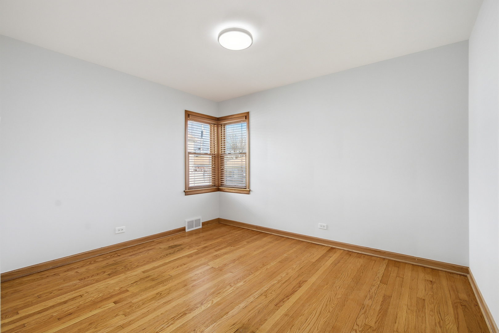 2929 N 74th Court, Elmwood Park, IL 60707