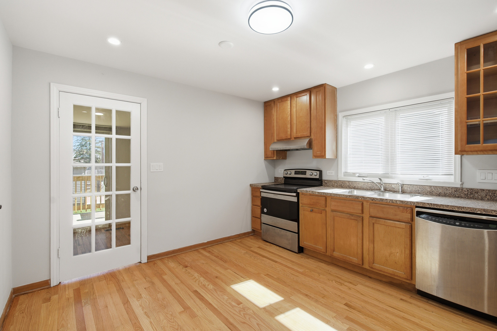 2929 N 74th Court, Elmwood Park, IL 60707