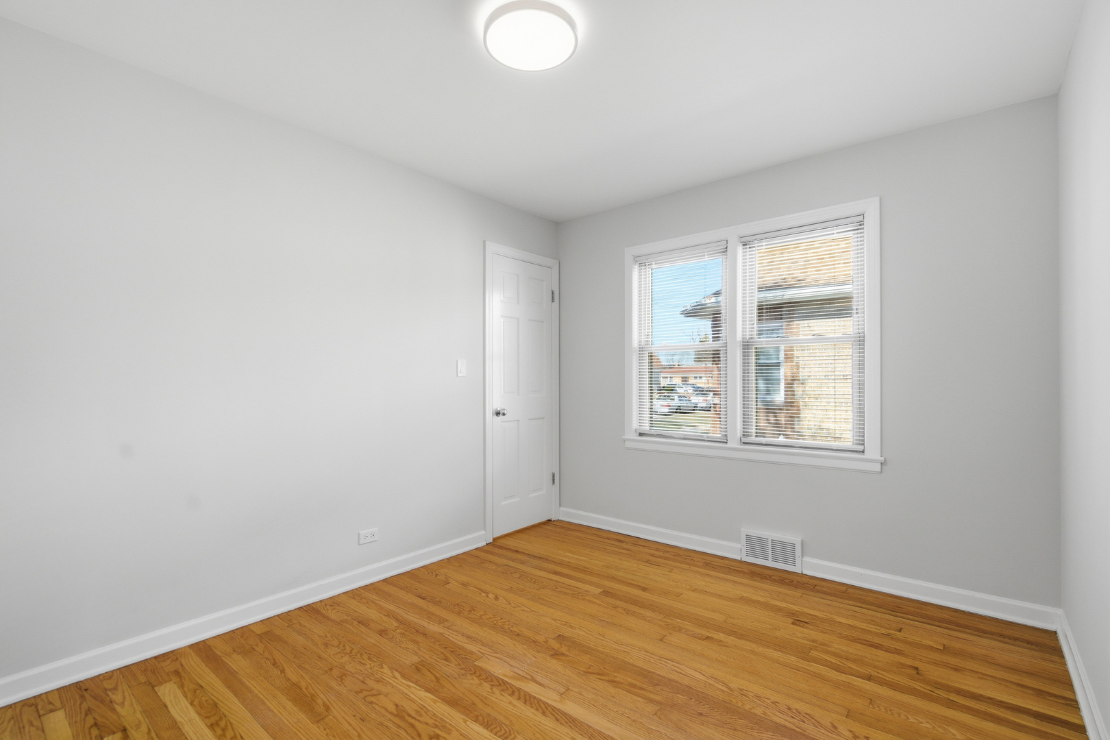 2929 N 74th Court, Elmwood Park, IL 60707