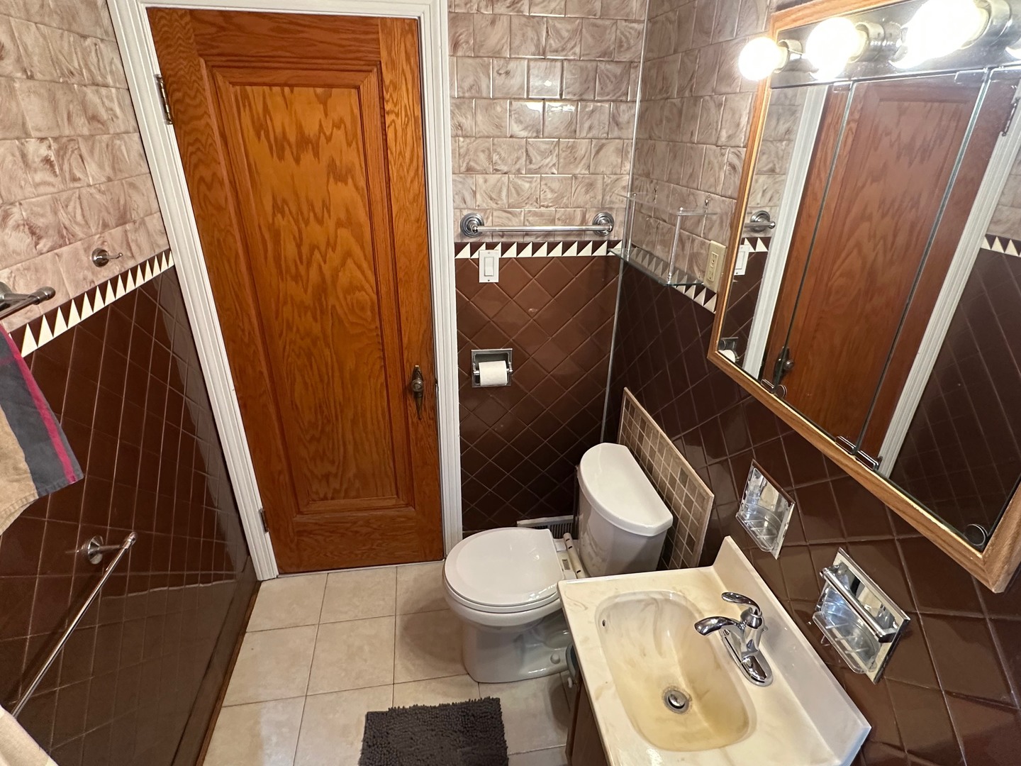 5235 S Monitor Avenue, Chicago, IL 60638