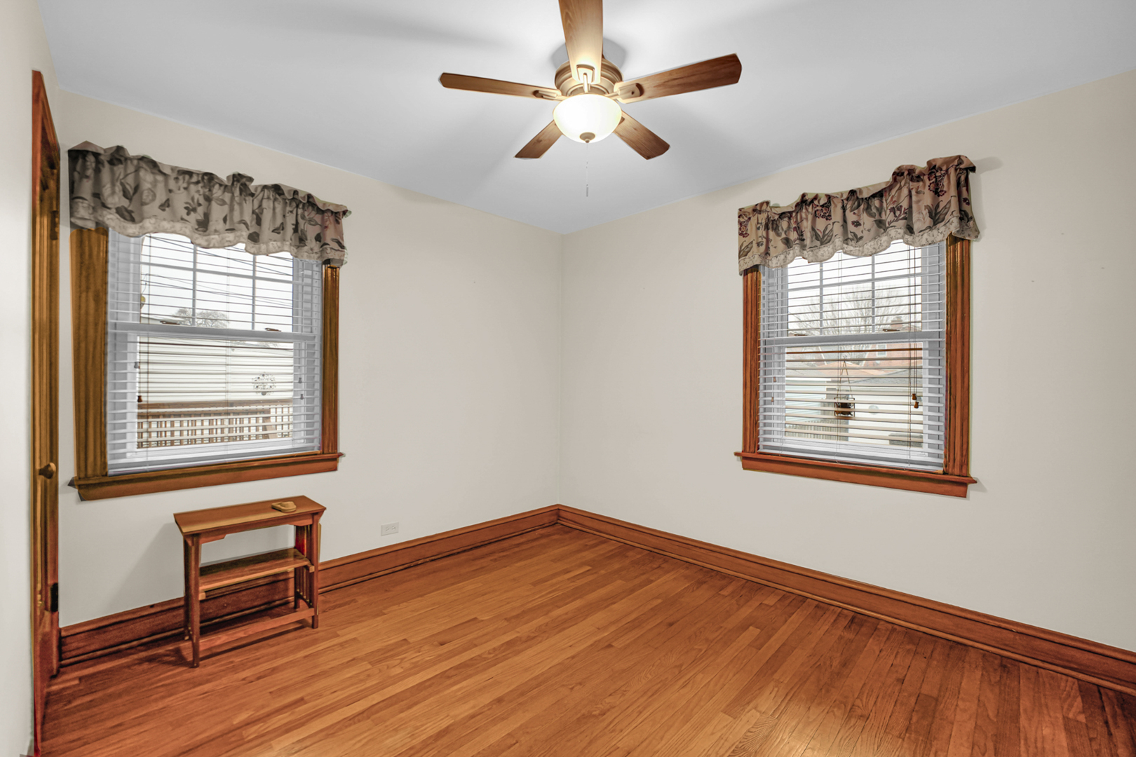 5235 S Monitor Avenue, Chicago, IL 60638