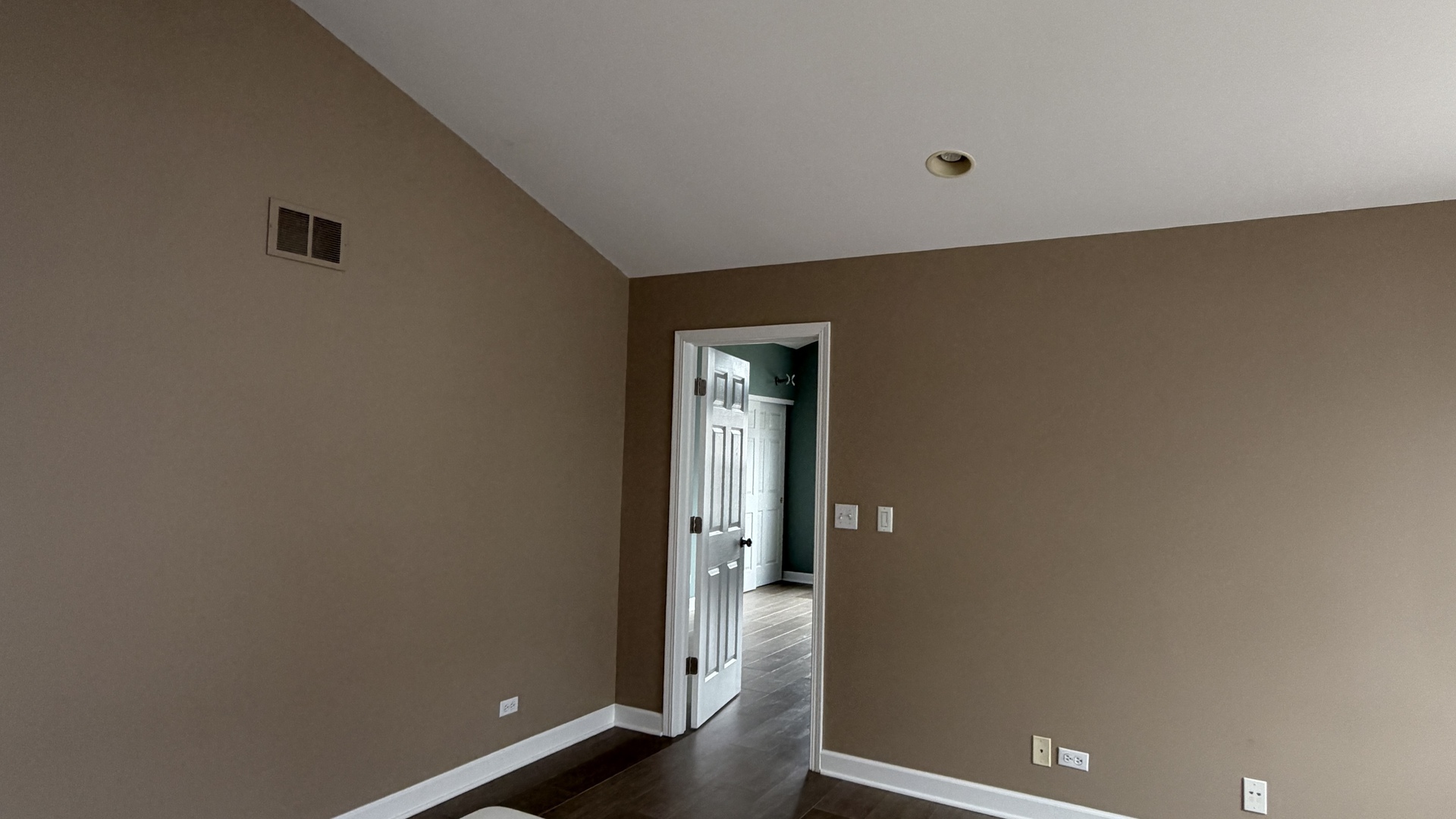 3015 Kentshire Circle, Naperville, IL 60564