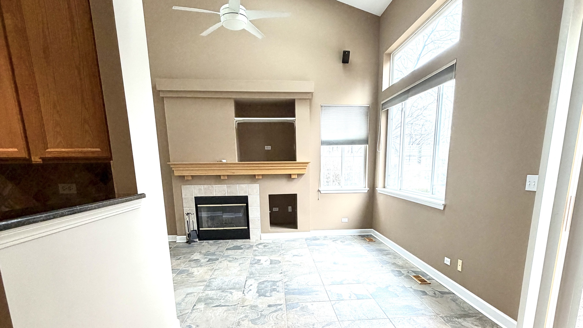 3015 Kentshire Circle, Naperville, IL 60564