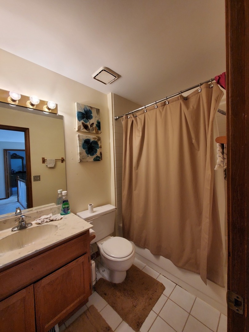 5620 Feathercreek Road, Matteson, IL 60443