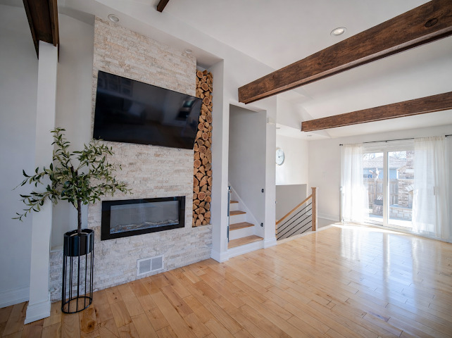 9133 S Meade Avenue, Oak Lawn, IL 60453