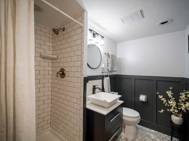 9133 S Meade Avenue, Oak Lawn, IL 60453