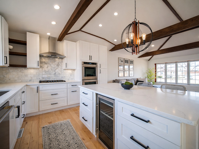 9133 S Meade Avenue, Oak Lawn, IL 60453