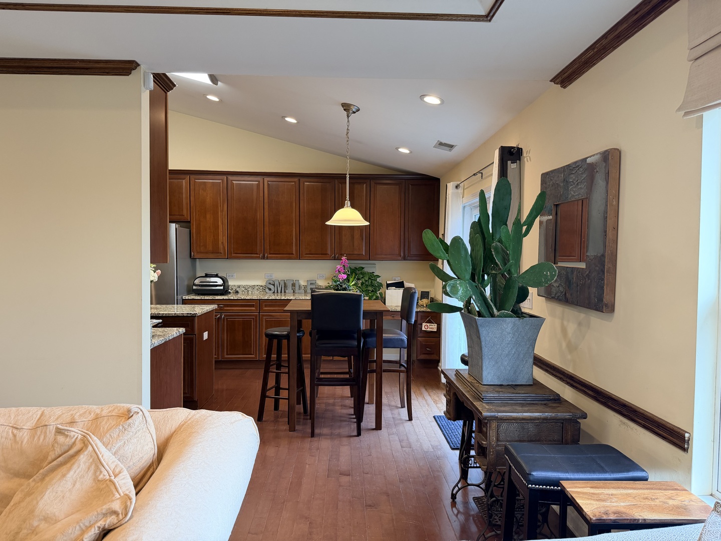 1804 Crenshaw Circle, Vernon Hills, IL 60061