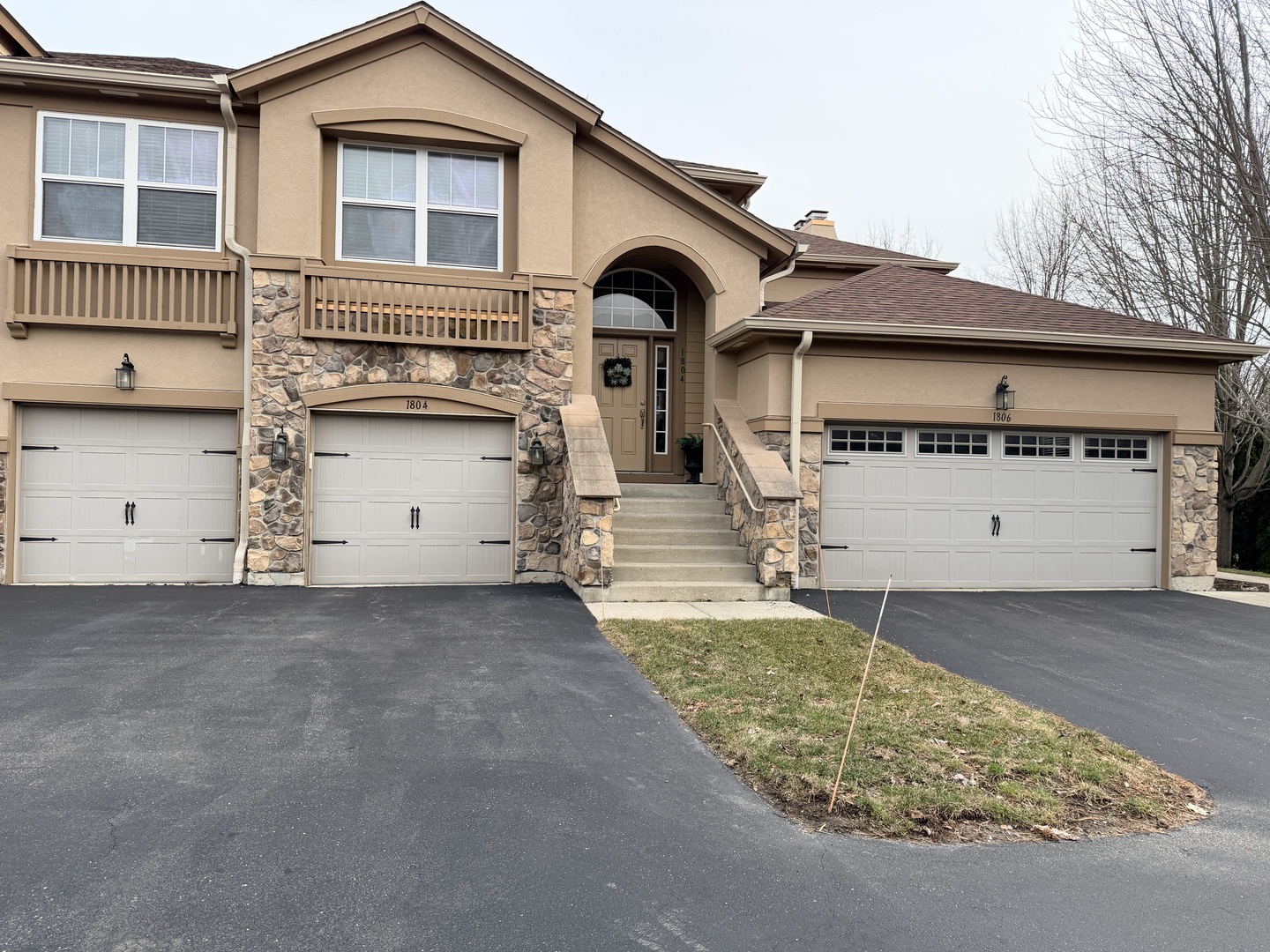 1804 Crenshaw Circle, Vernon Hills, IL 60061