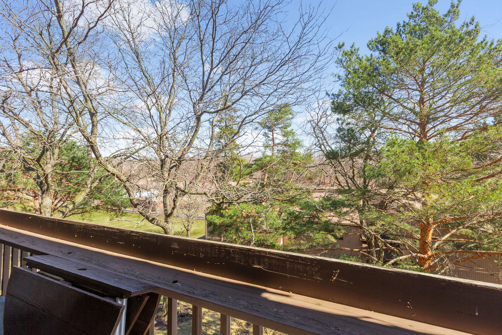 49 Oak Hill Colony #12, Fox Lake, IL 60020