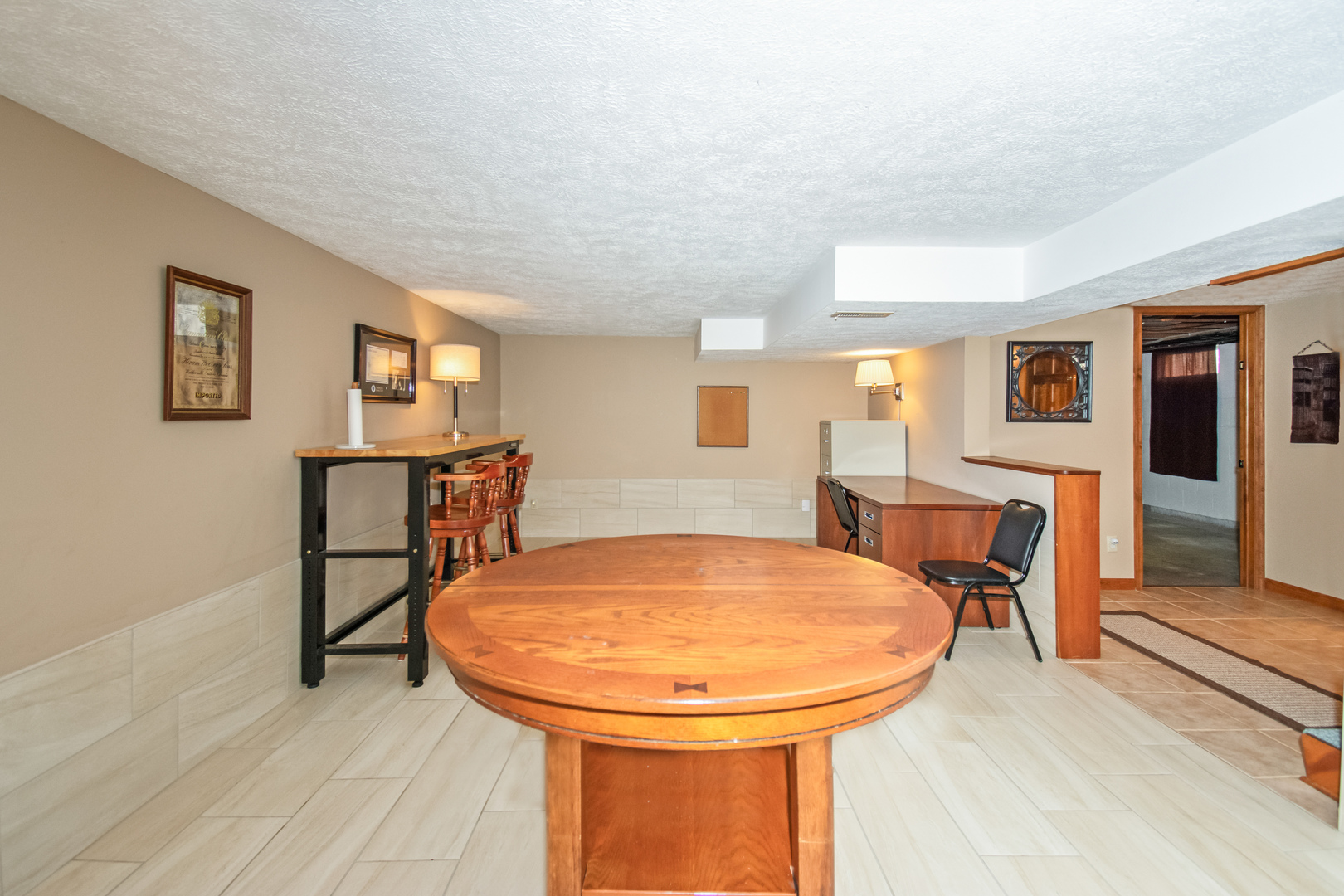 2110 E Oakland Avenue, Bloomington, IL 61701