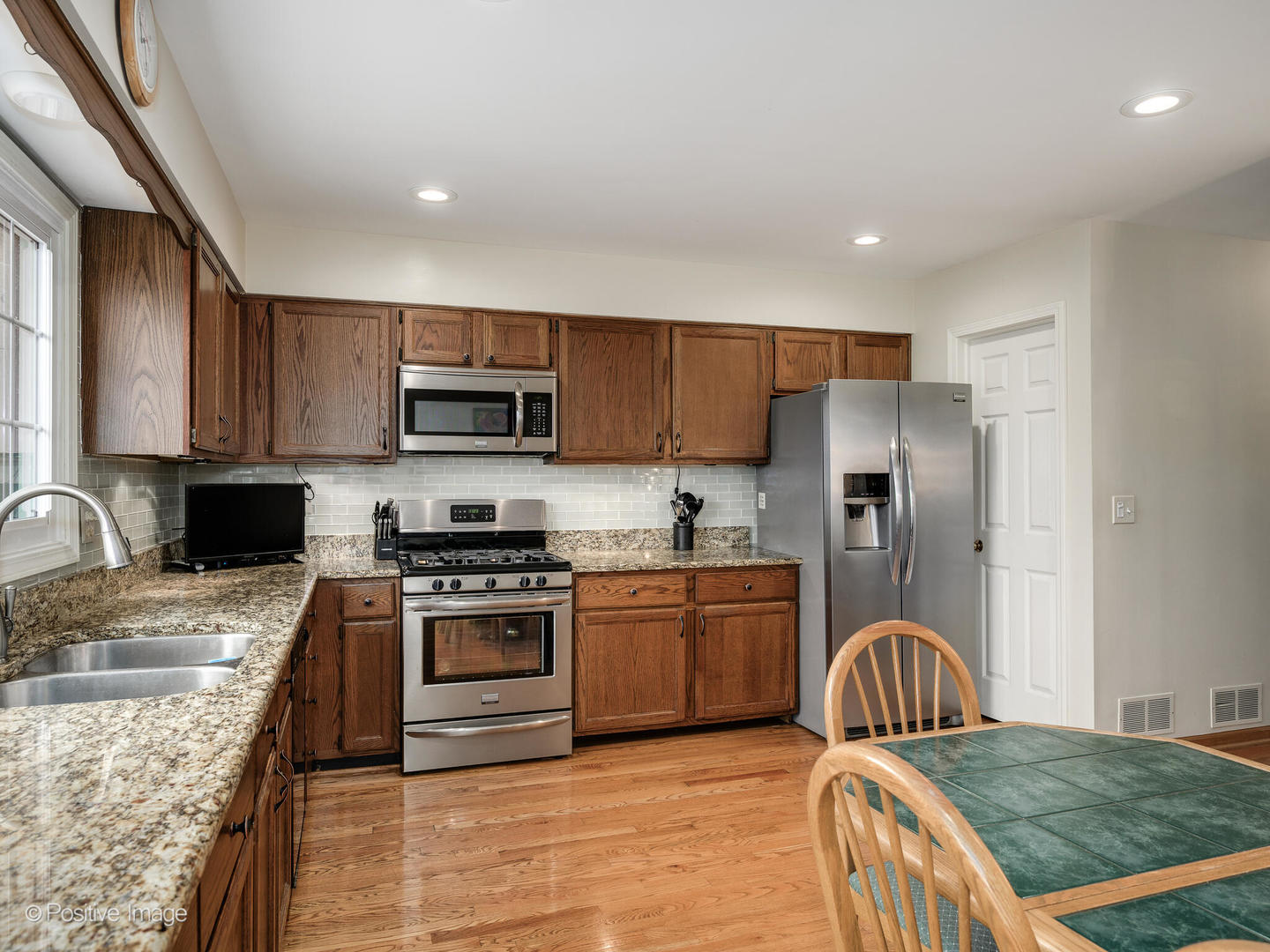 1327 Shagbark Lane, Wheaton, IL 60187