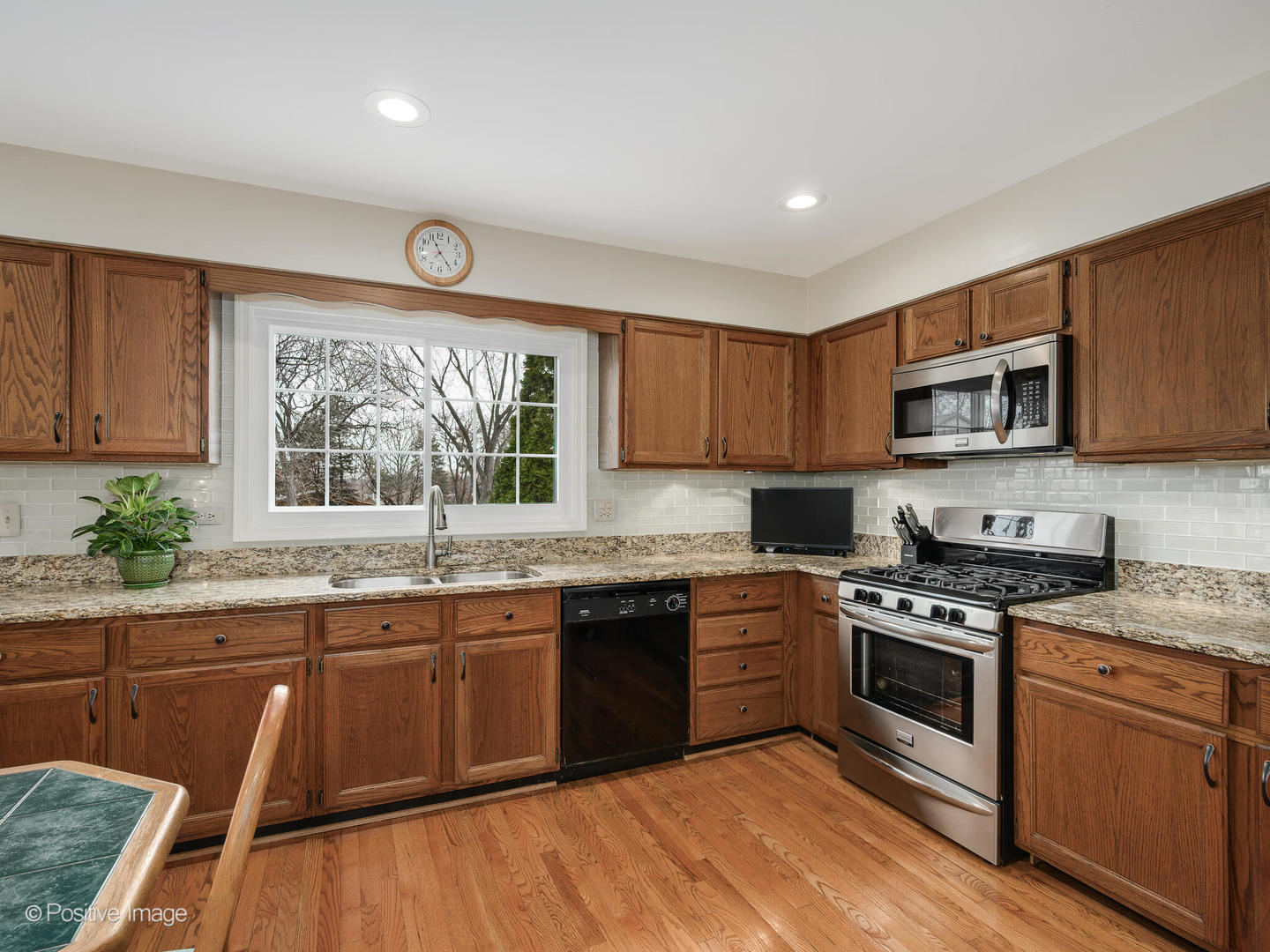 1327 Shagbark Lane, Wheaton, IL 60187