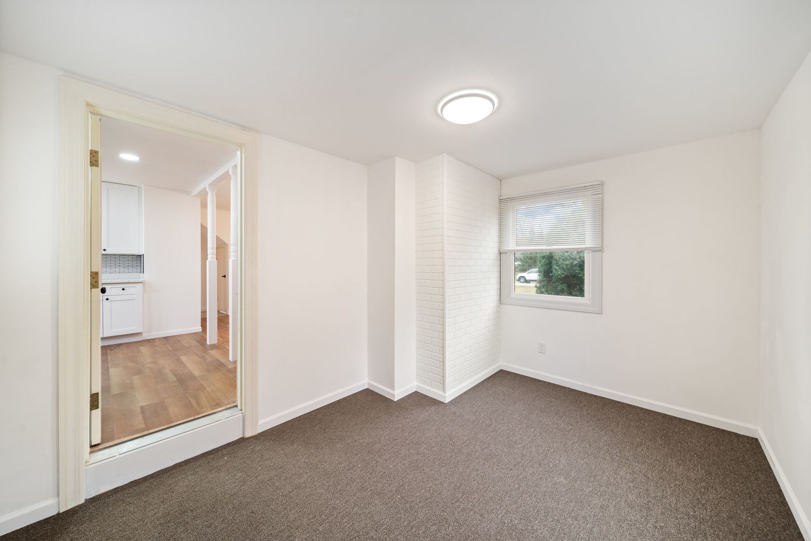 28W686 Townline Road, Warrenville, IL 60555