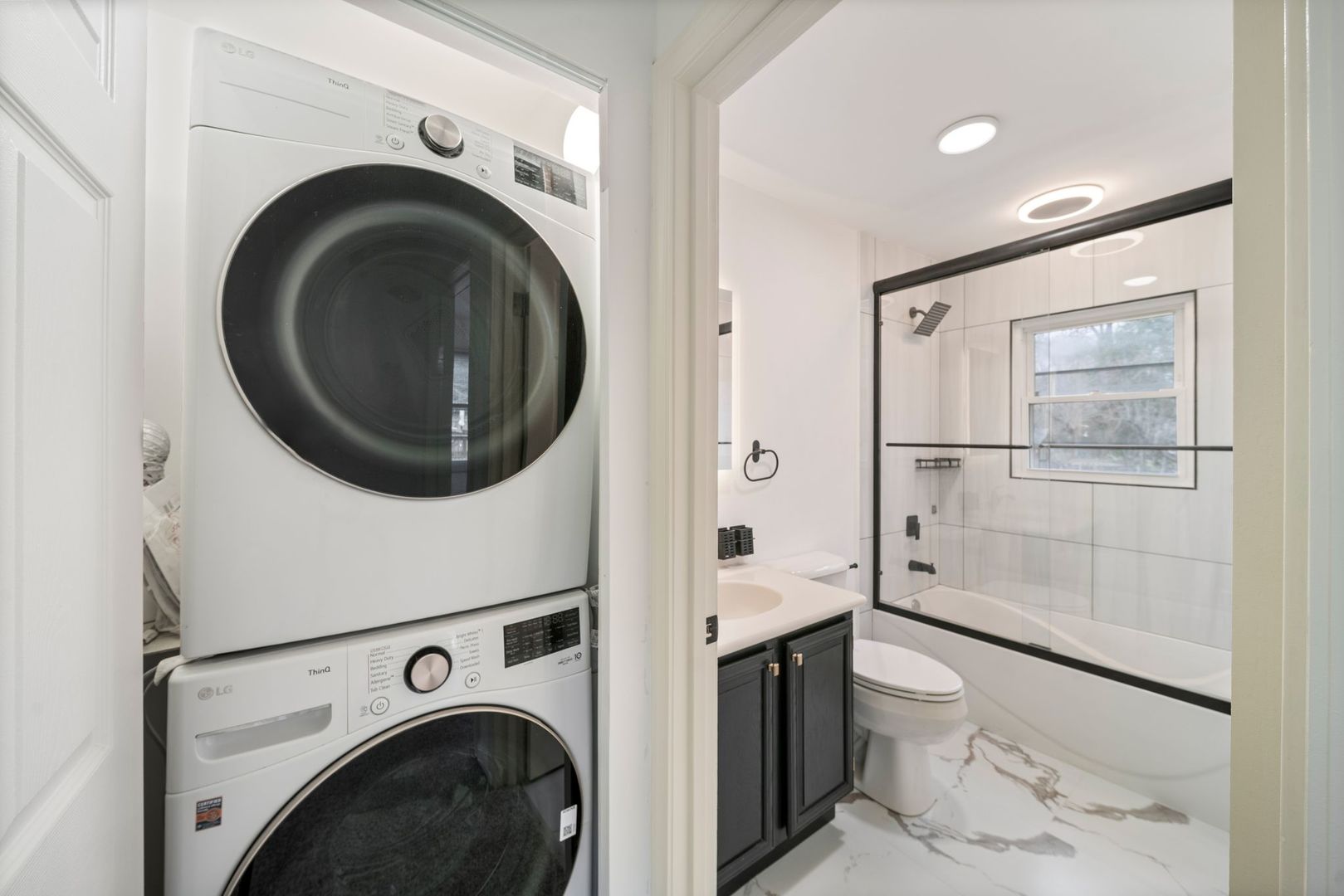 28W686 Townline Road, Warrenville, IL 60555