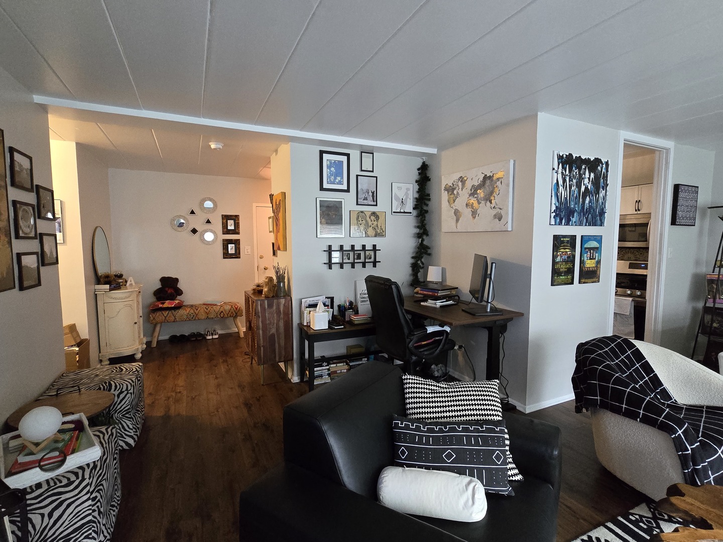 1139 Leavitt Avenue #203, Flossmoor, IL 60422