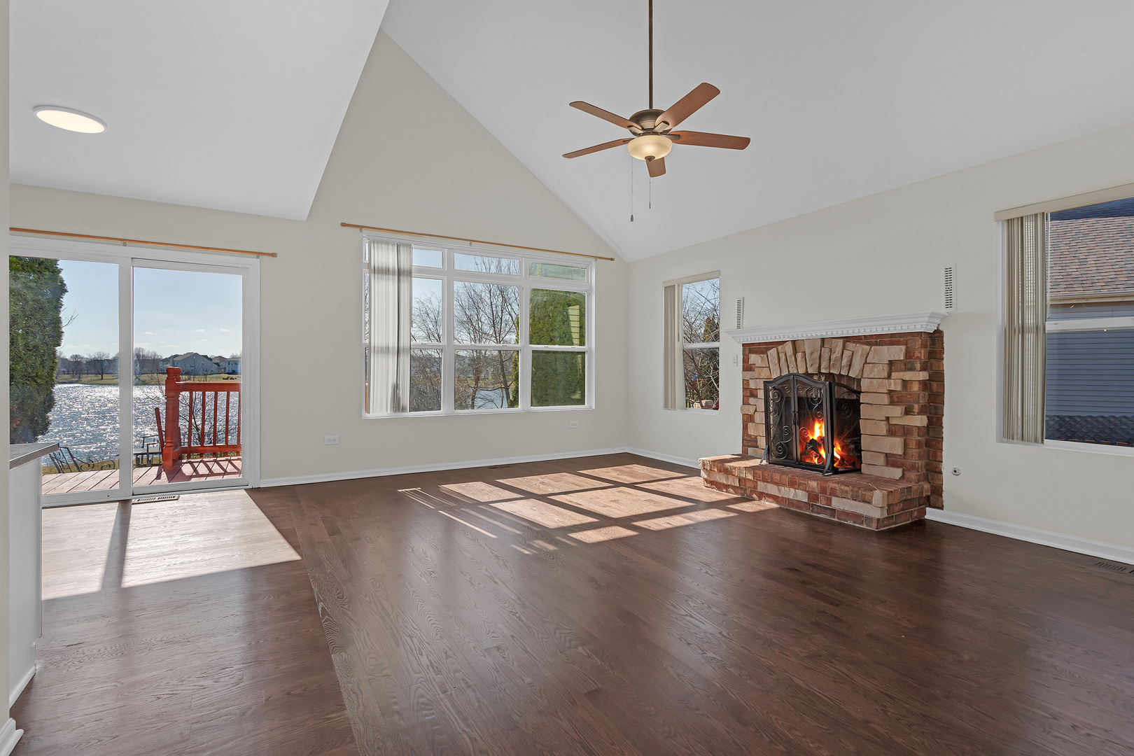 1421 Aster Lane, Bolingbrook, IL 60490