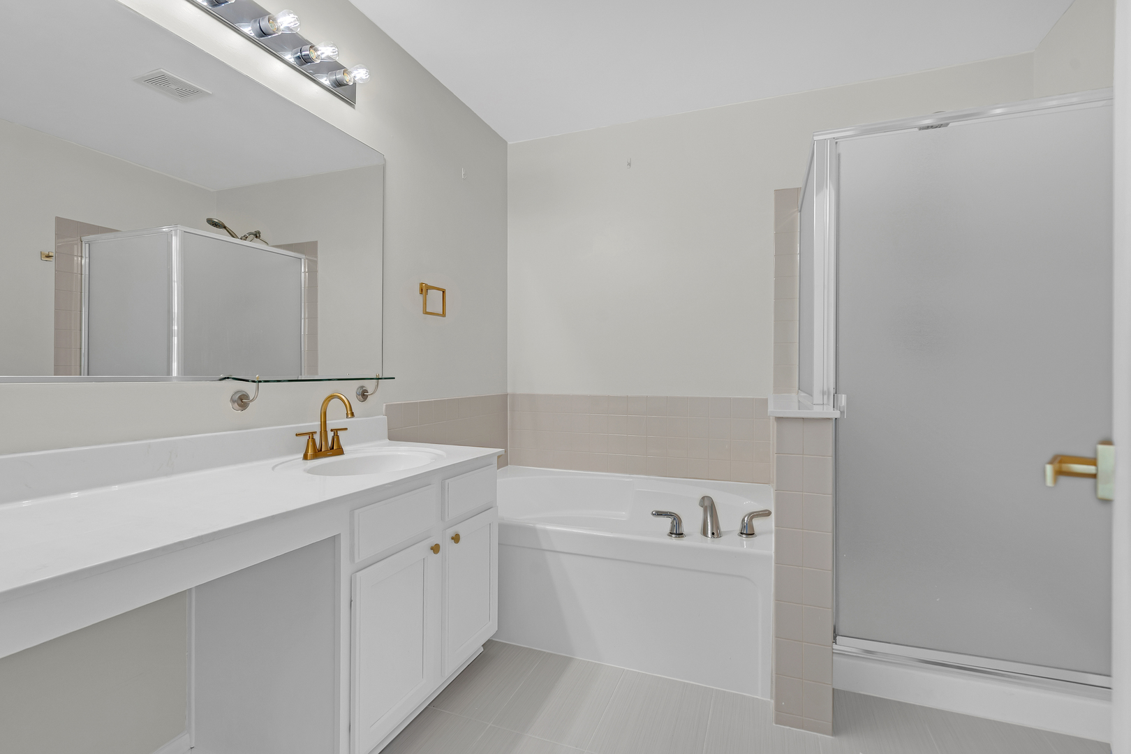 1421 Aster Lane, Bolingbrook, IL 60490