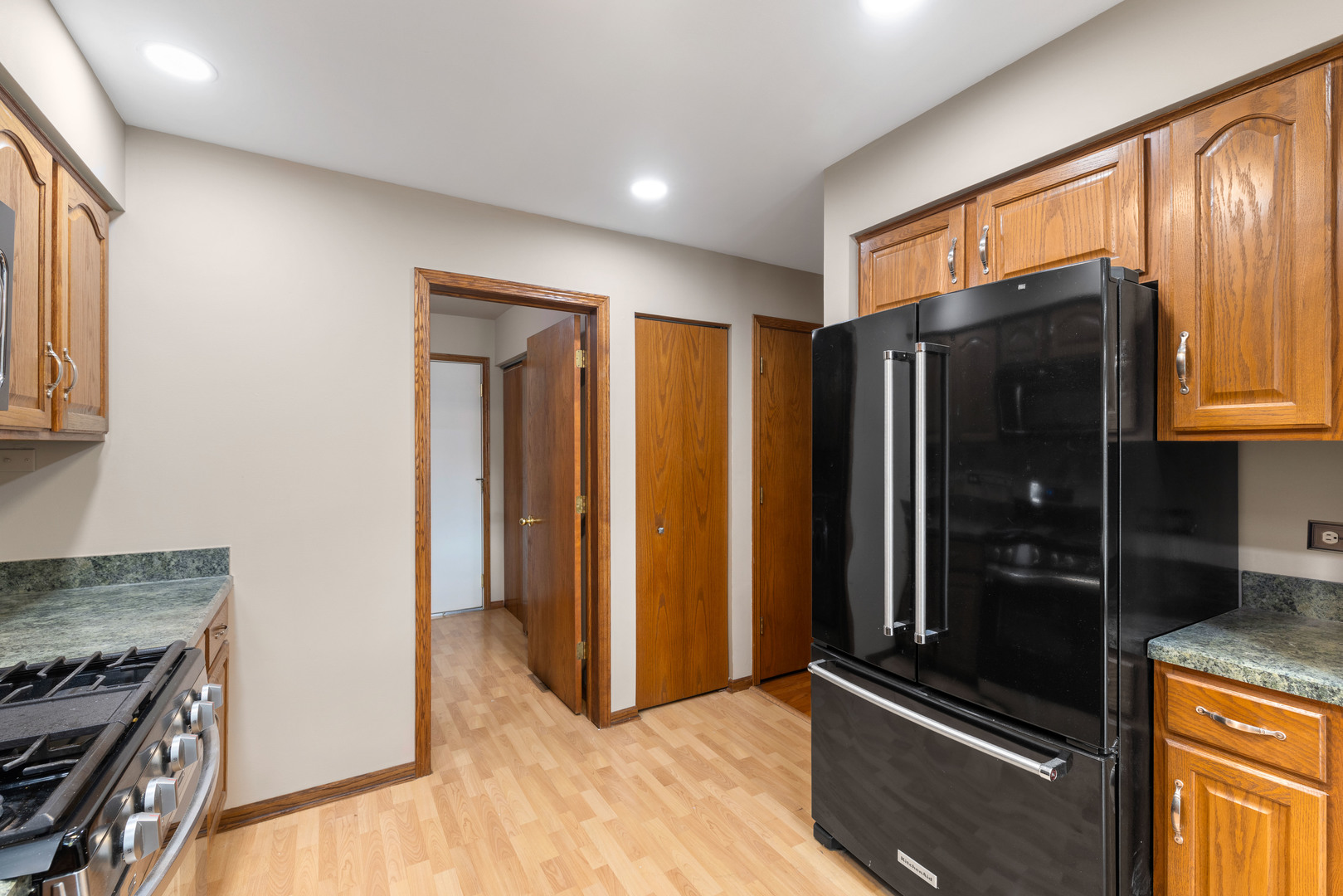 7811 Bristol Park Drive, Tinley Park, IL 60477