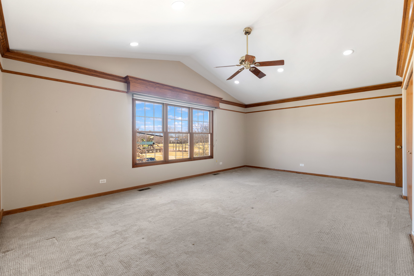 7811 Bristol Park Drive, Tinley Park, IL 60477