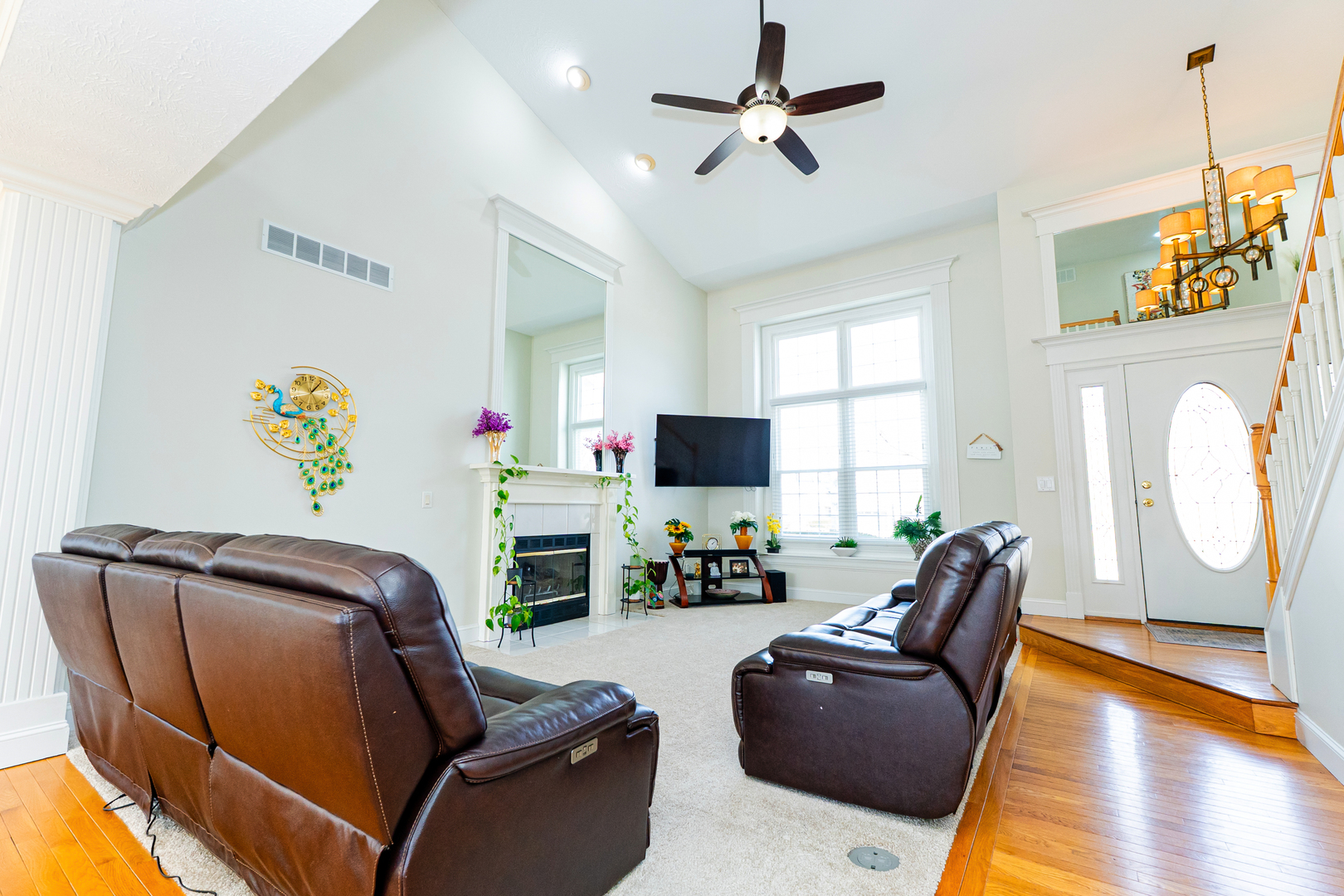 15 Greythorne Circle, Bloomington, IL 61704