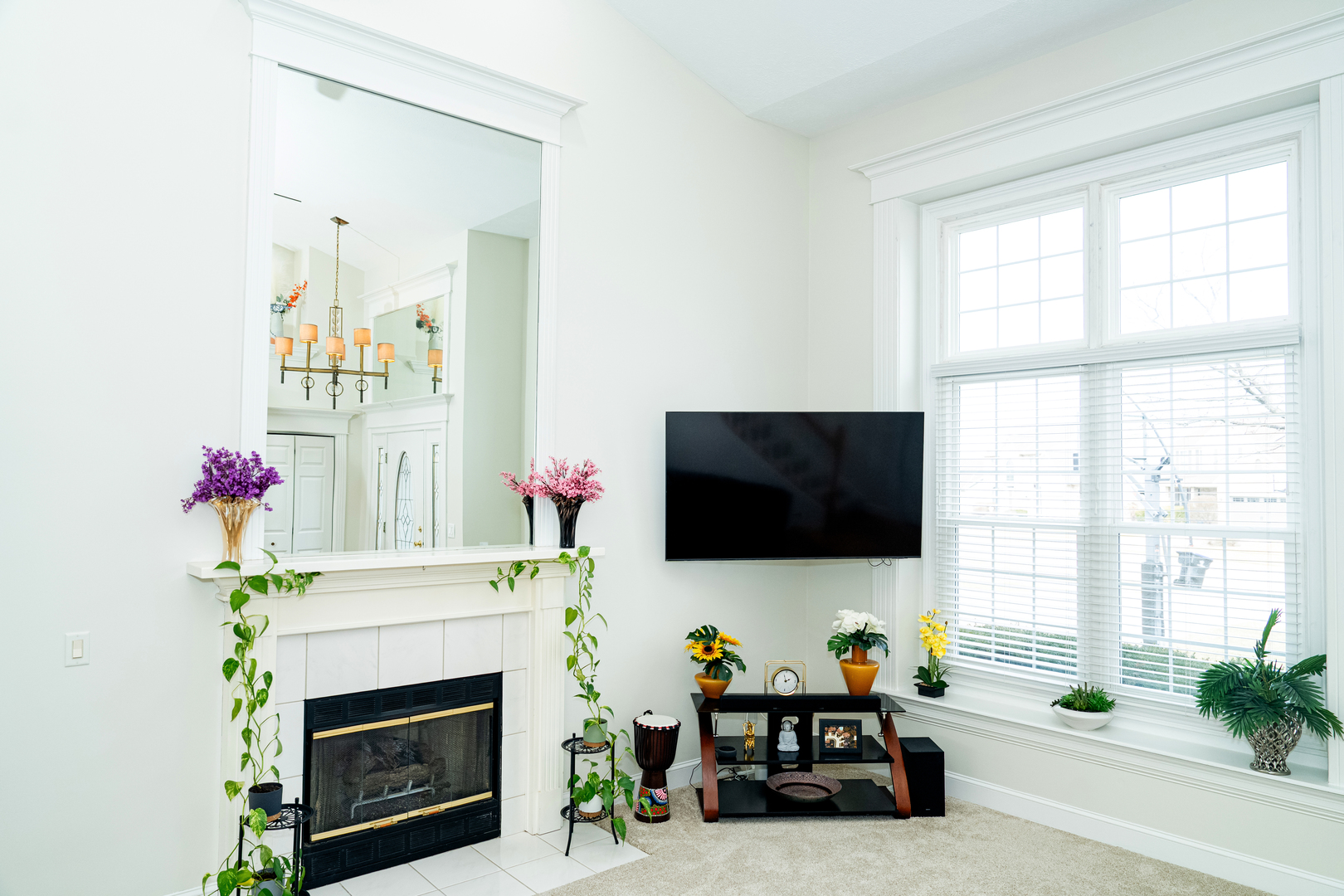 15 Greythorne Circle, Bloomington, IL 61704