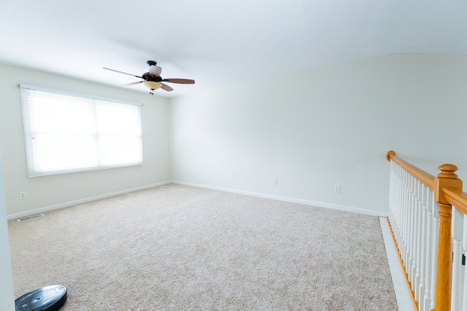 15 Greythorne Circle, Bloomington, IL 61704