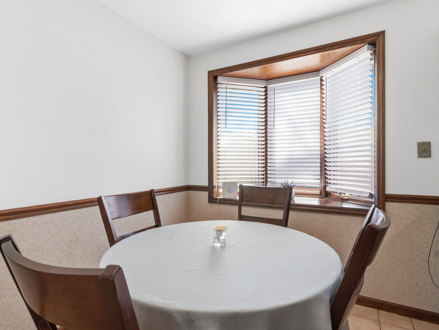 14542 S Campbell Avenue, Posen, IL 60469