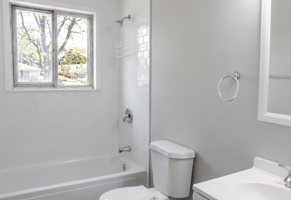 299 Beacon Boulevard, Chicago Heights, IL 60411