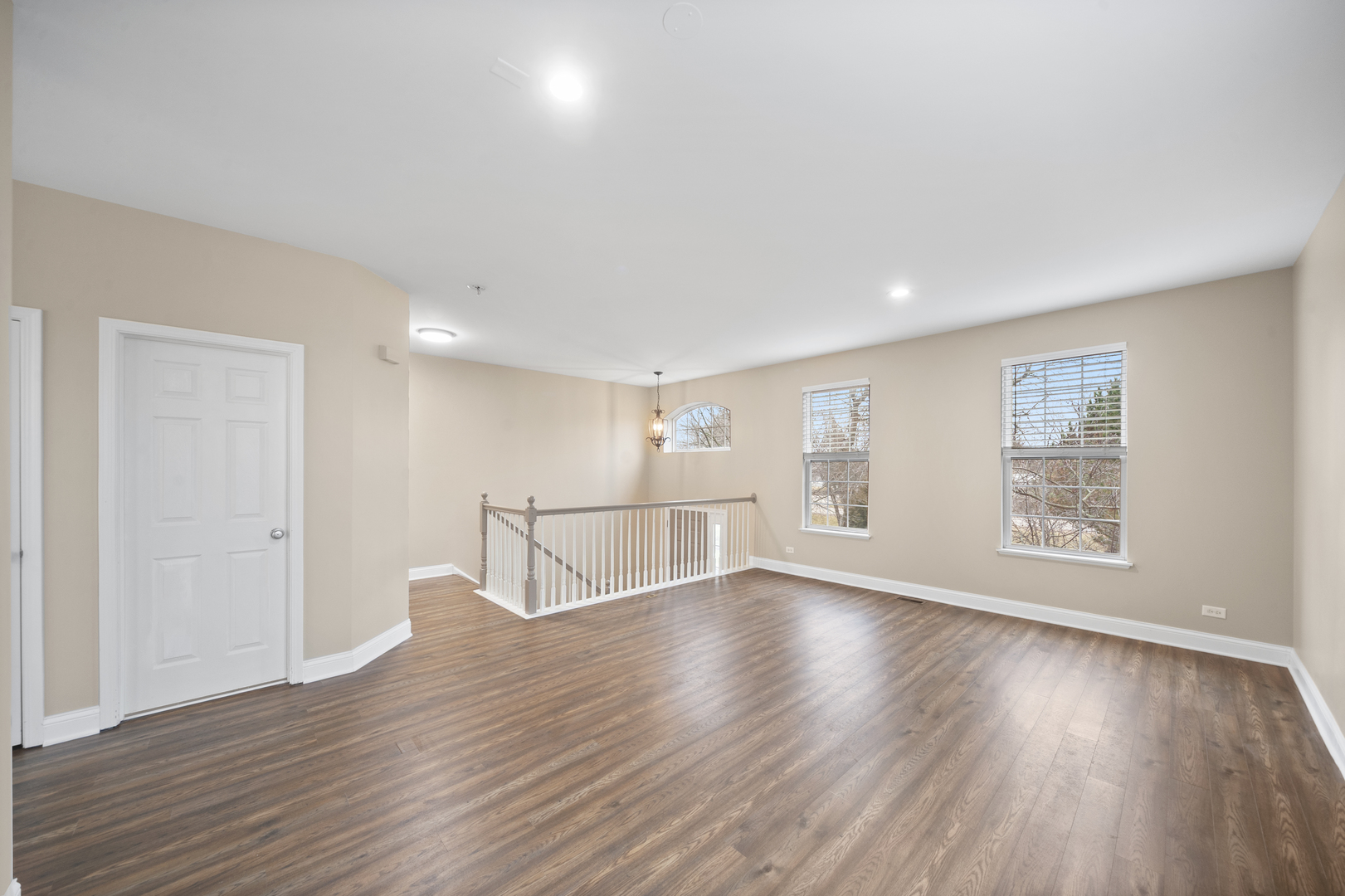 101 Willey Street, Gilberts, IL 60136