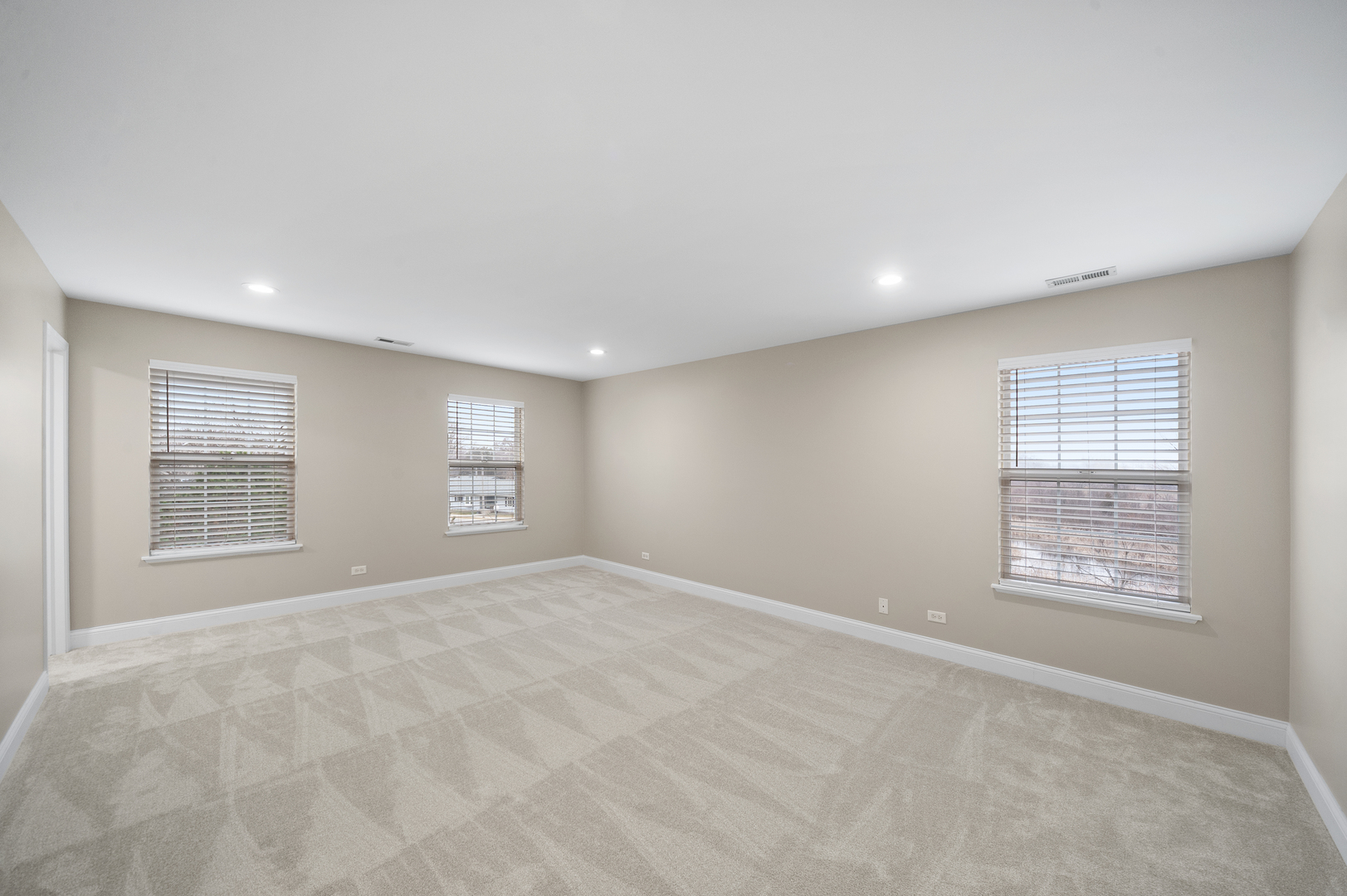 101 Willey Street, Gilberts, IL 60136