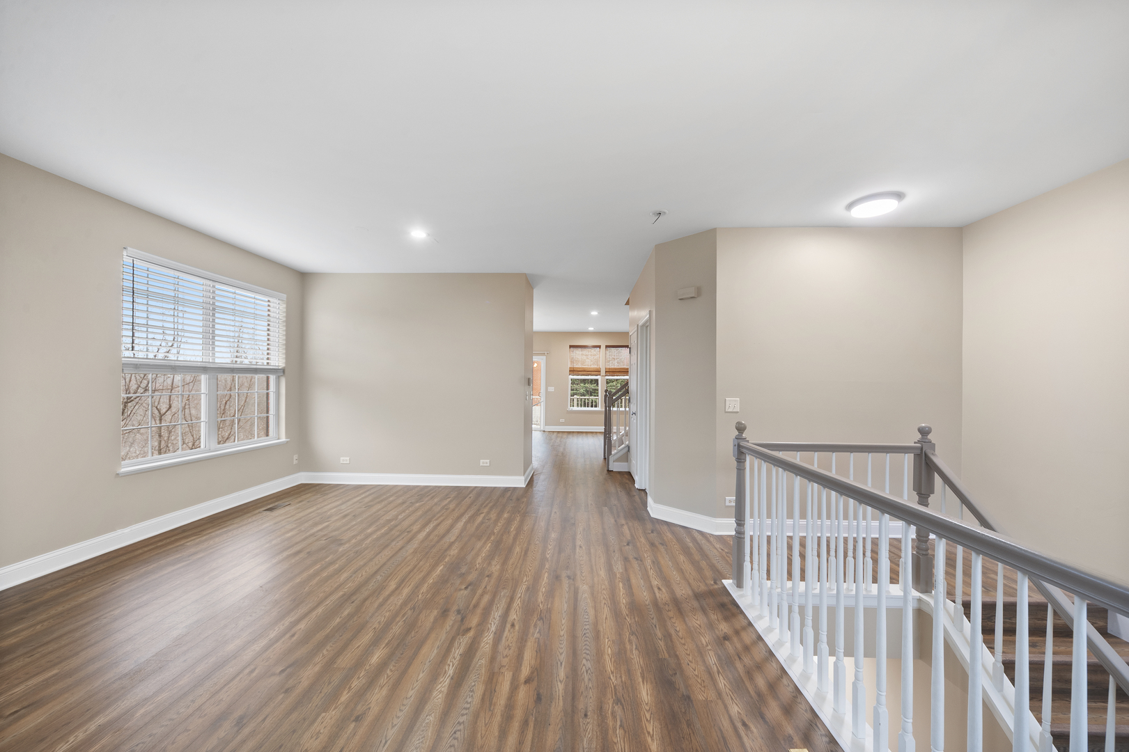 101 Willey Street, Gilberts, IL 60136