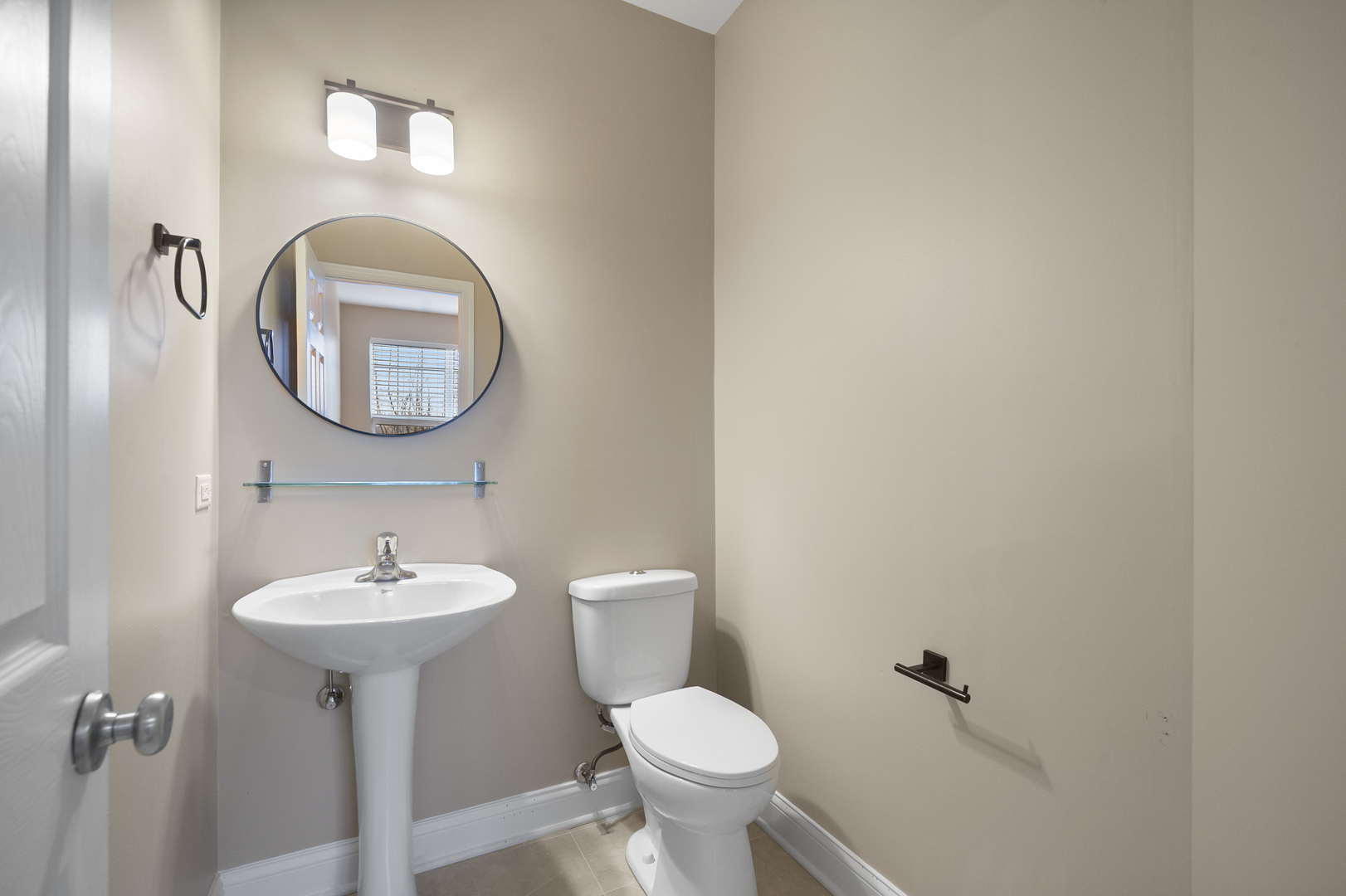 101 Willey Street, Gilberts, IL 60136