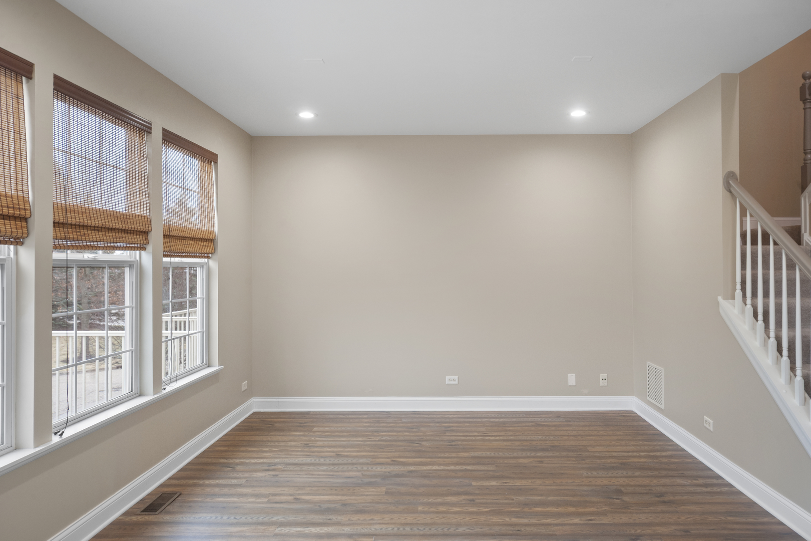 101 Willey Street, Gilberts, IL 60136