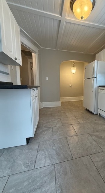 1105 1/2 N Clinton Boulevard #1, Bloomington, IL 61701