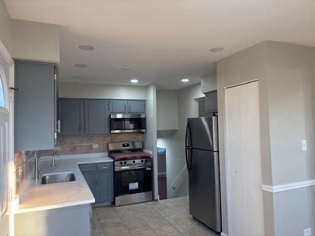 18143 IDLEWILD Drive, Country Club Hills, IL 60478