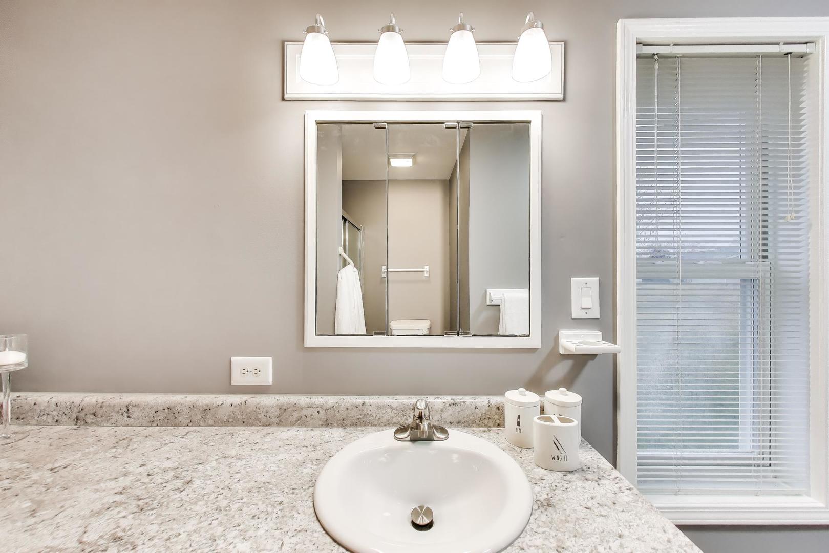 910 Shetland Court, Grayslake, IL 60030