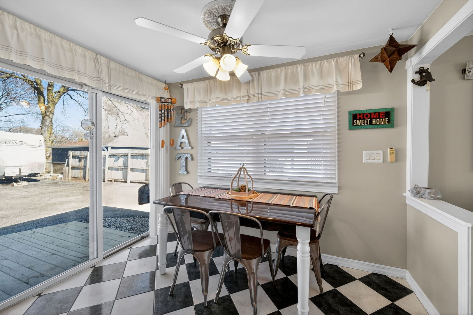 407 Butterfield Road, North Aurora, IL 60542