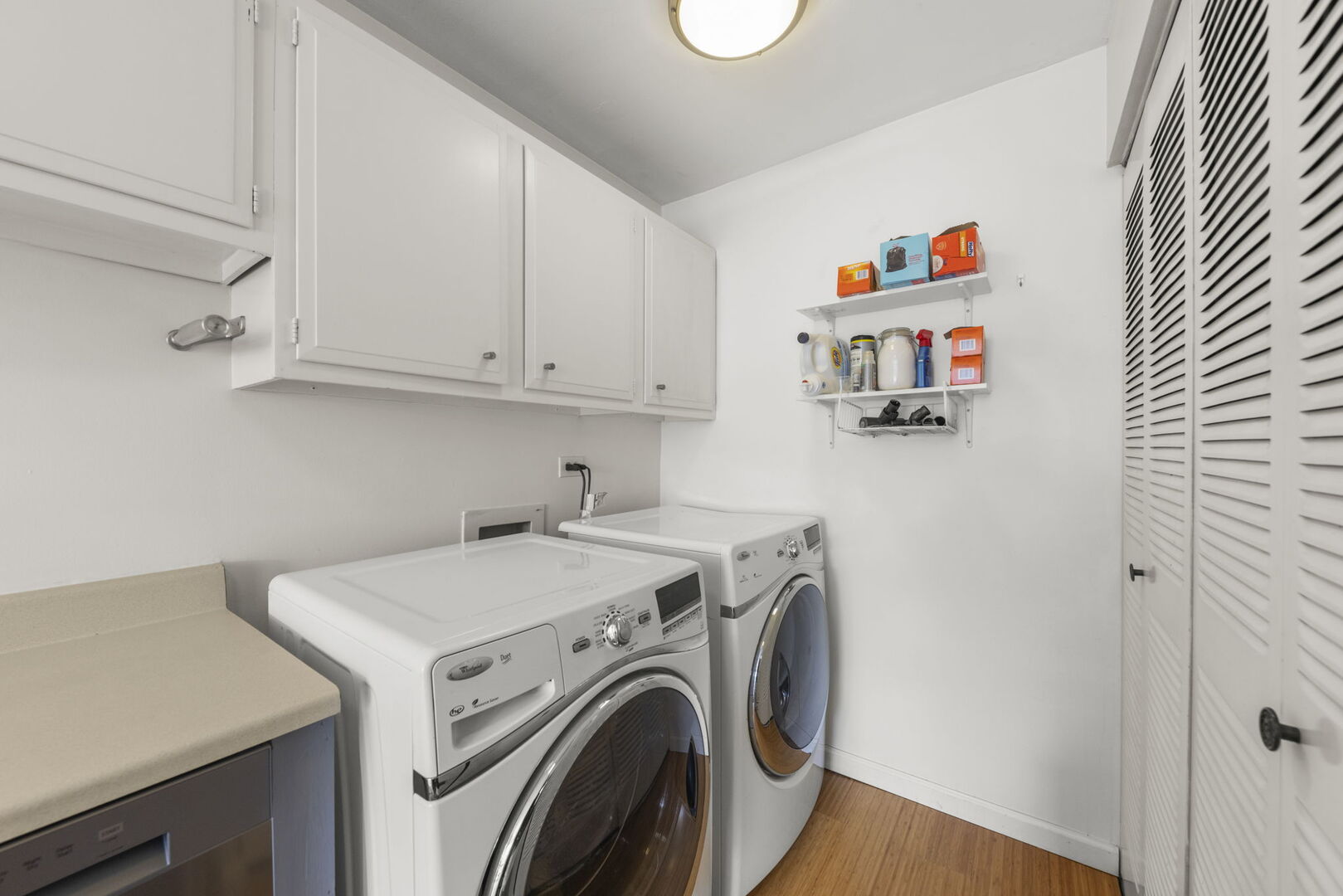 1230 Bunker Hill Court #A, Wheaton, IL 60189