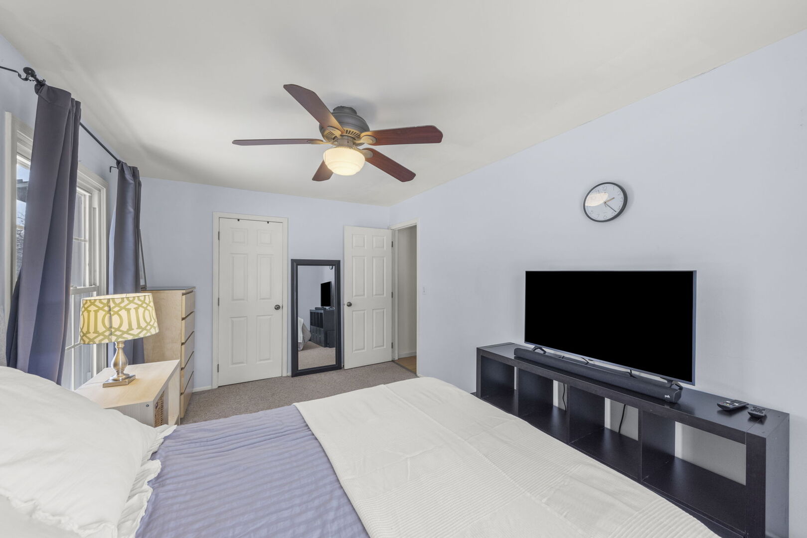 1230 Bunker Hill Court #A, Wheaton, IL 60189