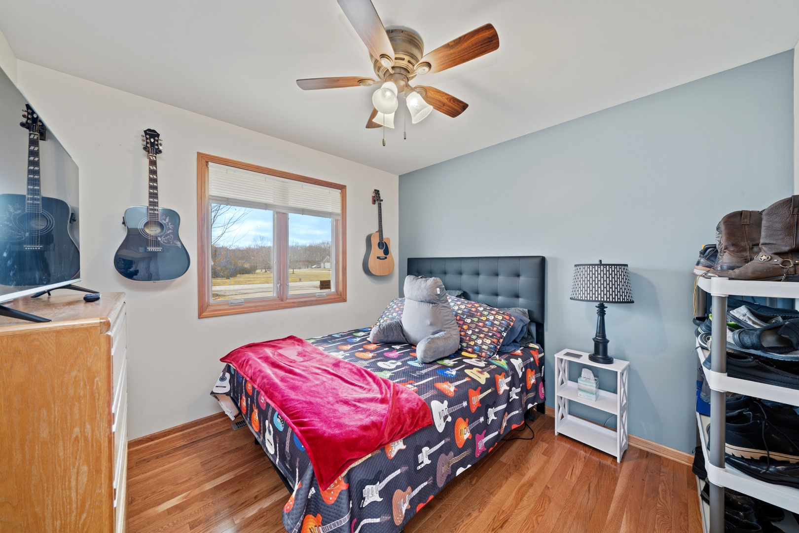 2356 N 4060th Road, Sheridan, IL 60551