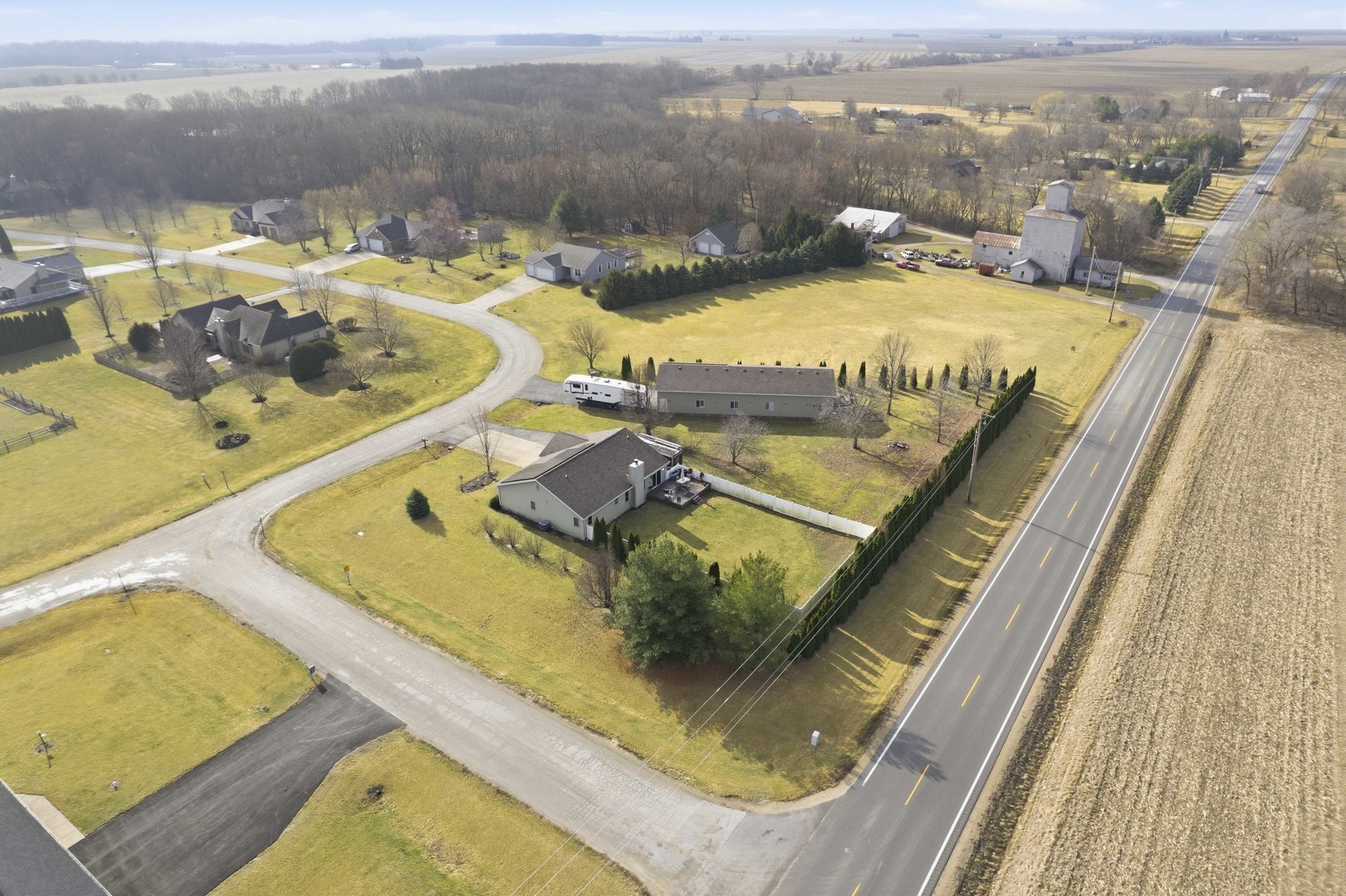 2356 N 4060th Road, Sheridan, IL 60551