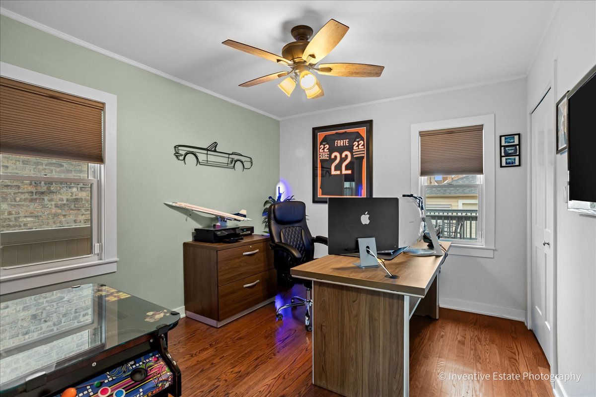 4956 N Menard Avenue, Chicago, IL 60630