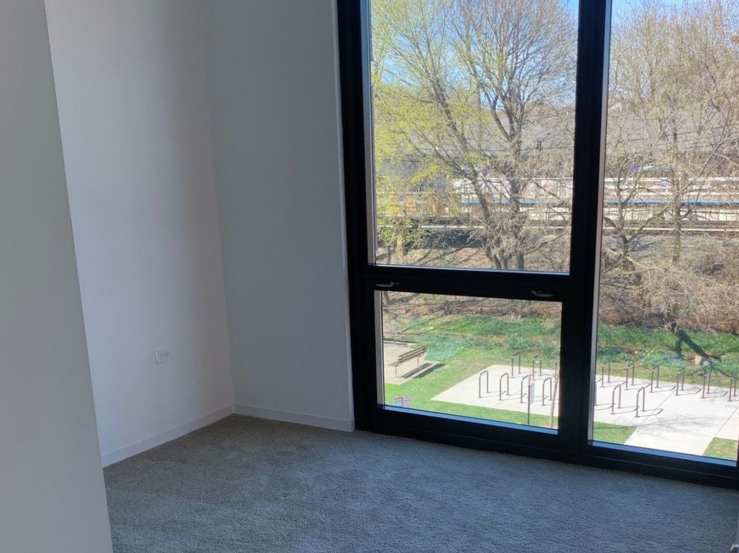 847 CHICAGO Avenue #801, Evanston, IL 60202