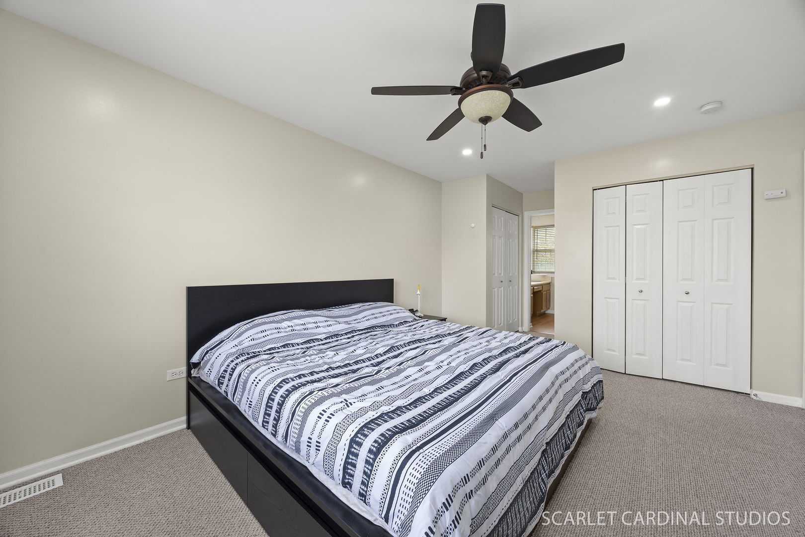 1710 Windward Avenue, Naperville, IL 60563