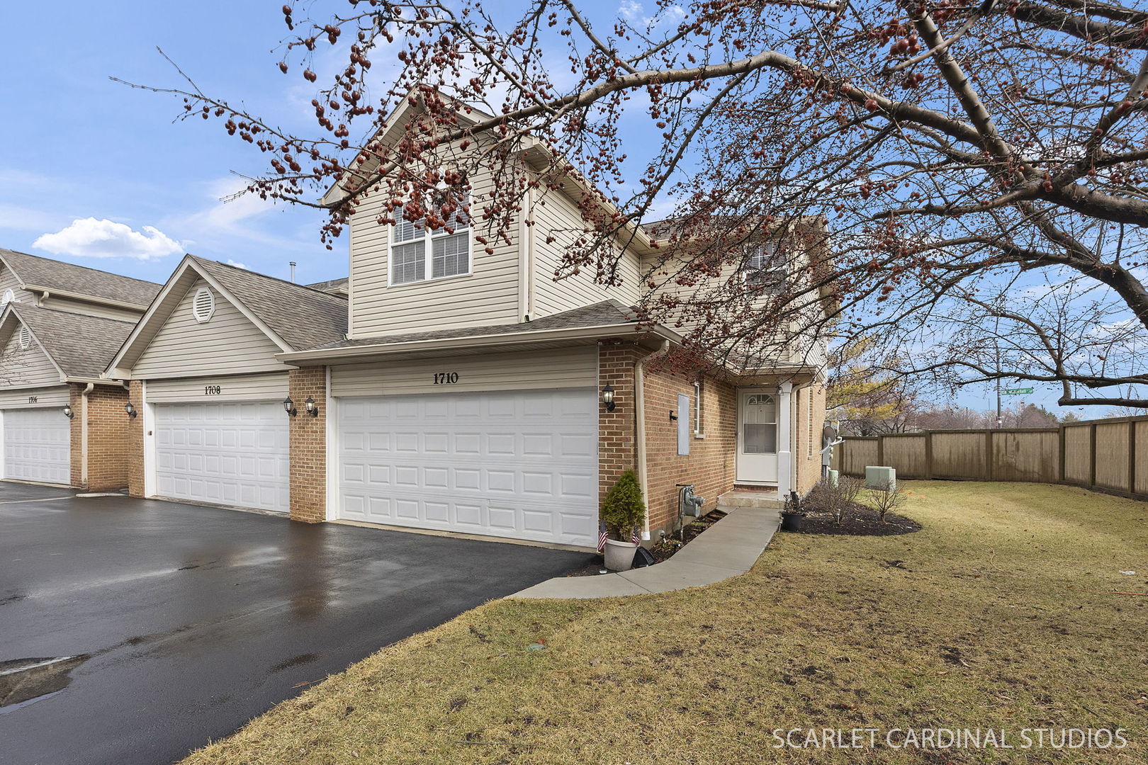 1710 Windward Avenue, Naperville, IL 60563