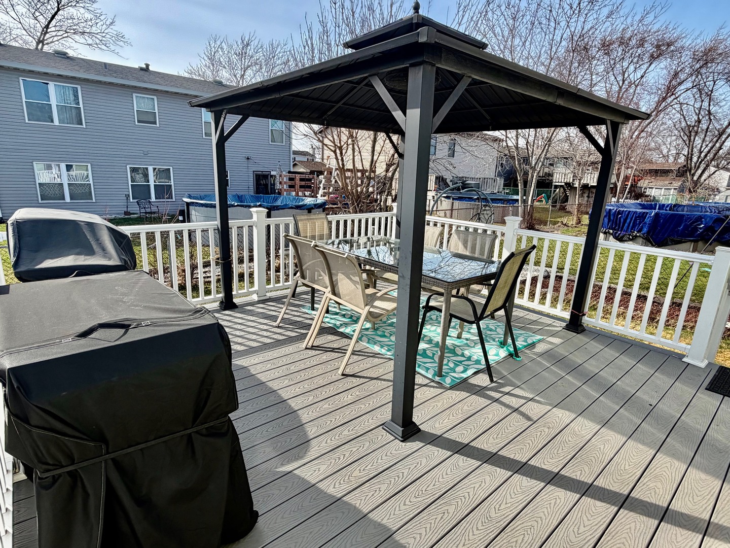 20010 S Pine Hill Road, Frankfort, IL 60423