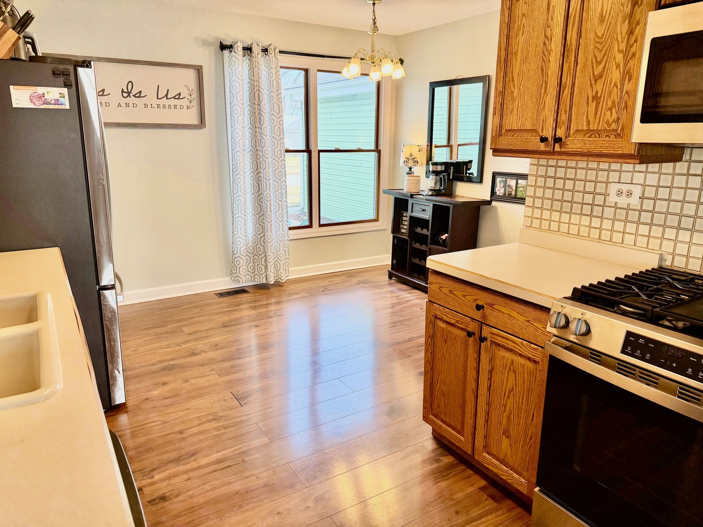 20010 S Pine Hill Road, Frankfort, IL 60423