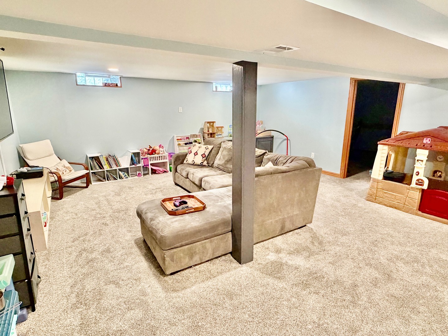 20010 S Pine Hill Road, Frankfort, IL 60423