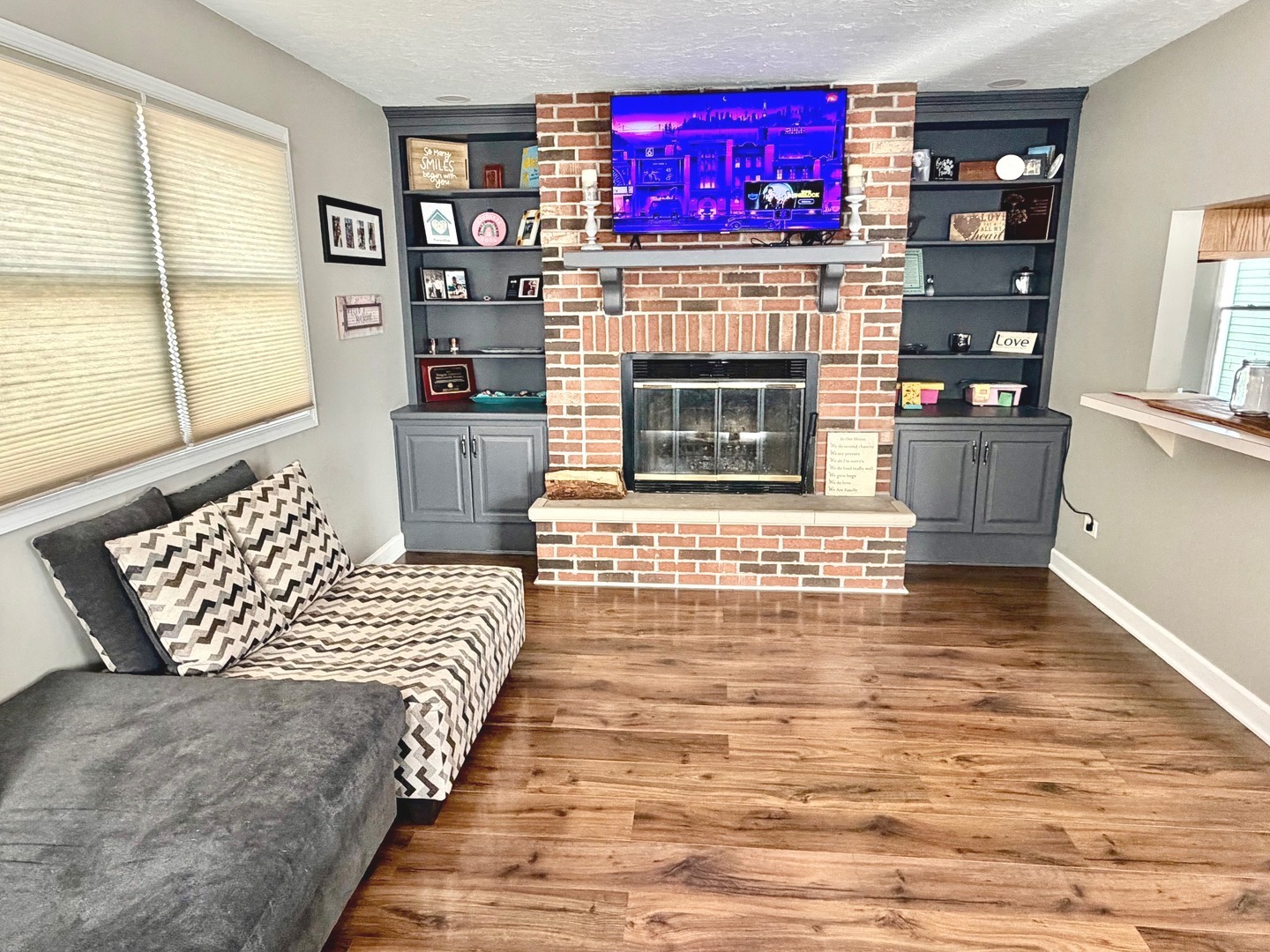 20010 S Pine Hill Road, Frankfort, IL 60423